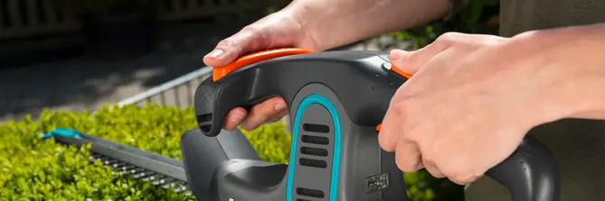 Integrated battery tools